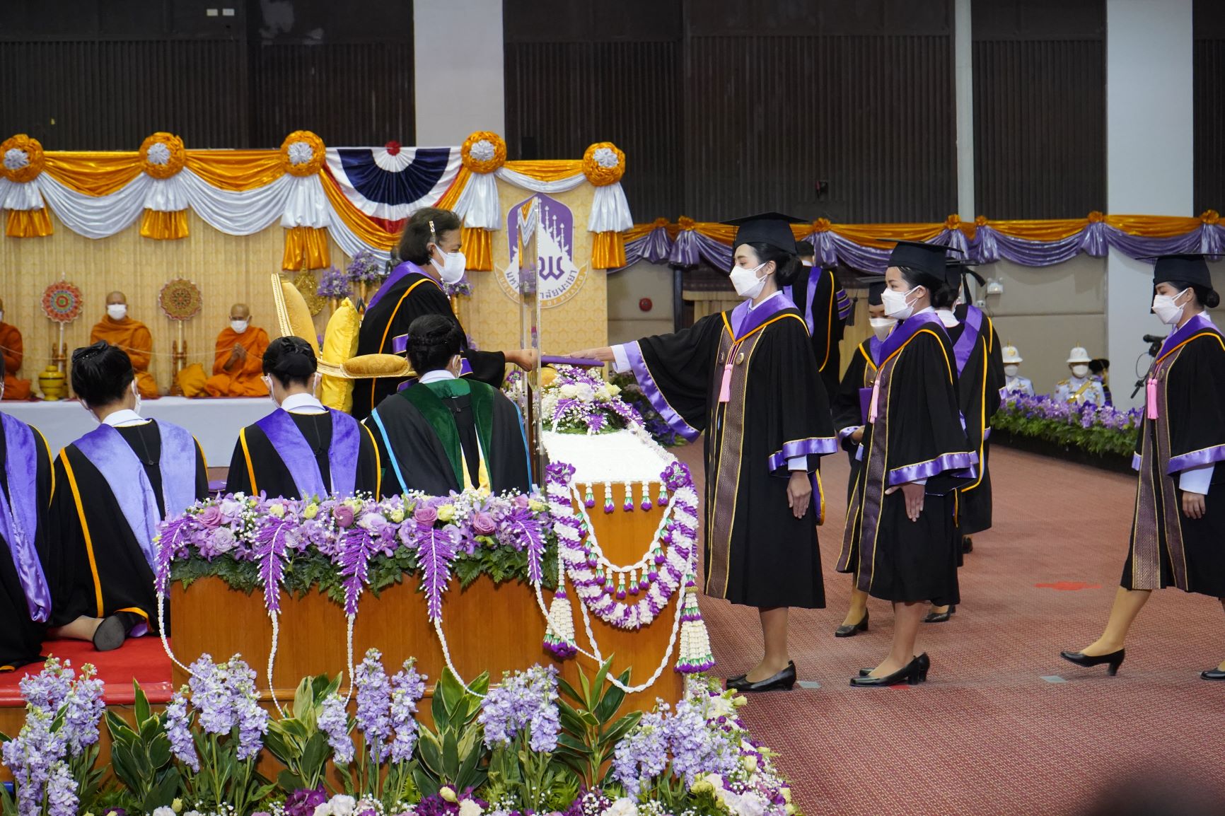 สมเด็จพระกนิษฐาธิราชเจ้า กรมสมเด็จพระเทพรัตนราชสุดา ฯ สยามบรมราชกุมารี พระราชทานปริญญาบัตรแก่ผู้สำเร็จการศึกษามหาวิทยาลัยพะเยา ประจำปีการศึกษา ๒๕๖๒