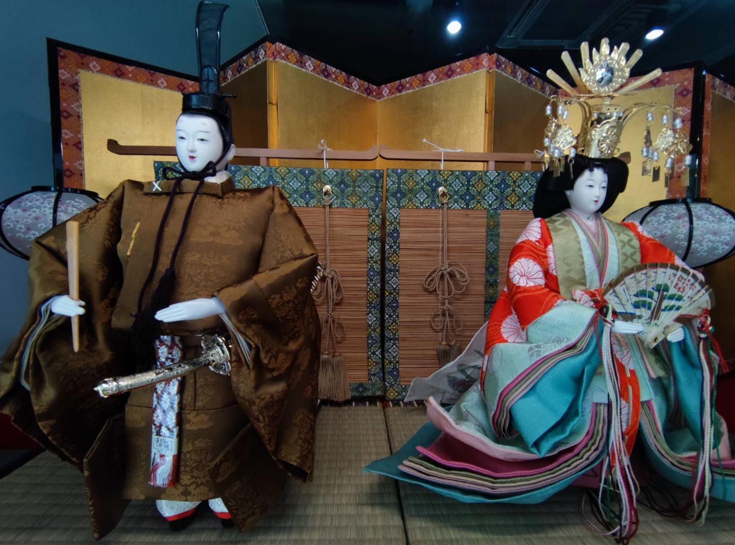 ม.หอการค้าไทย ขอเชิญชมนิทรรศการตุ๊กตาญี่ปุ่น (????, Nihon-ningyoo) 1- 5 มีนาคม 65 ณ อาคาร 1 ม.หอการค้าไทย