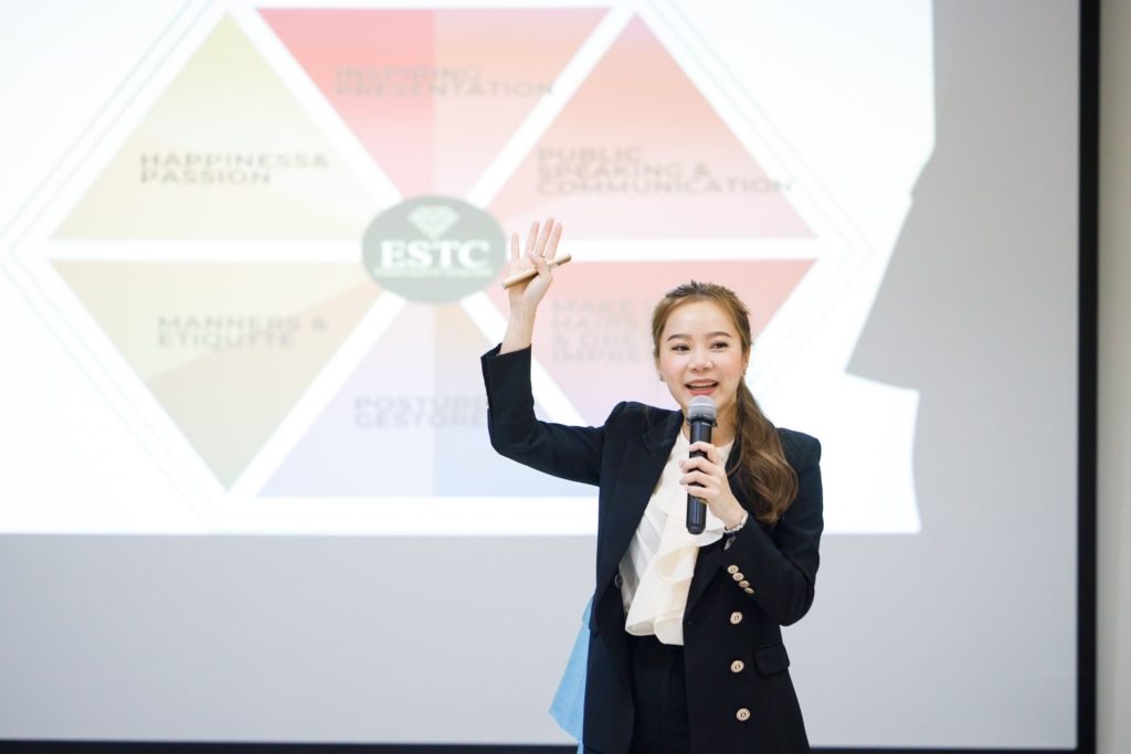 “ESTC Training Center” ตอบโจทย์การพัฒนาบุคลิกภาพและการบริการ