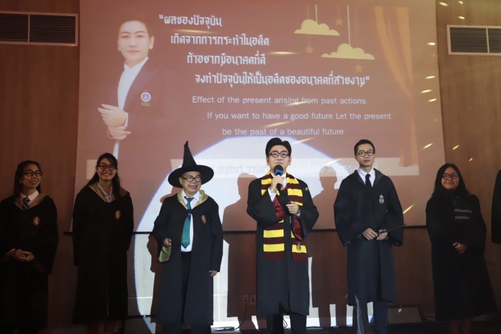 วิศวะมหิดล เปิดงานปฐมนิเทศ 2566 ในอวลไอ ‘ตำนานแห่งมนต์วิเศษ 2023’