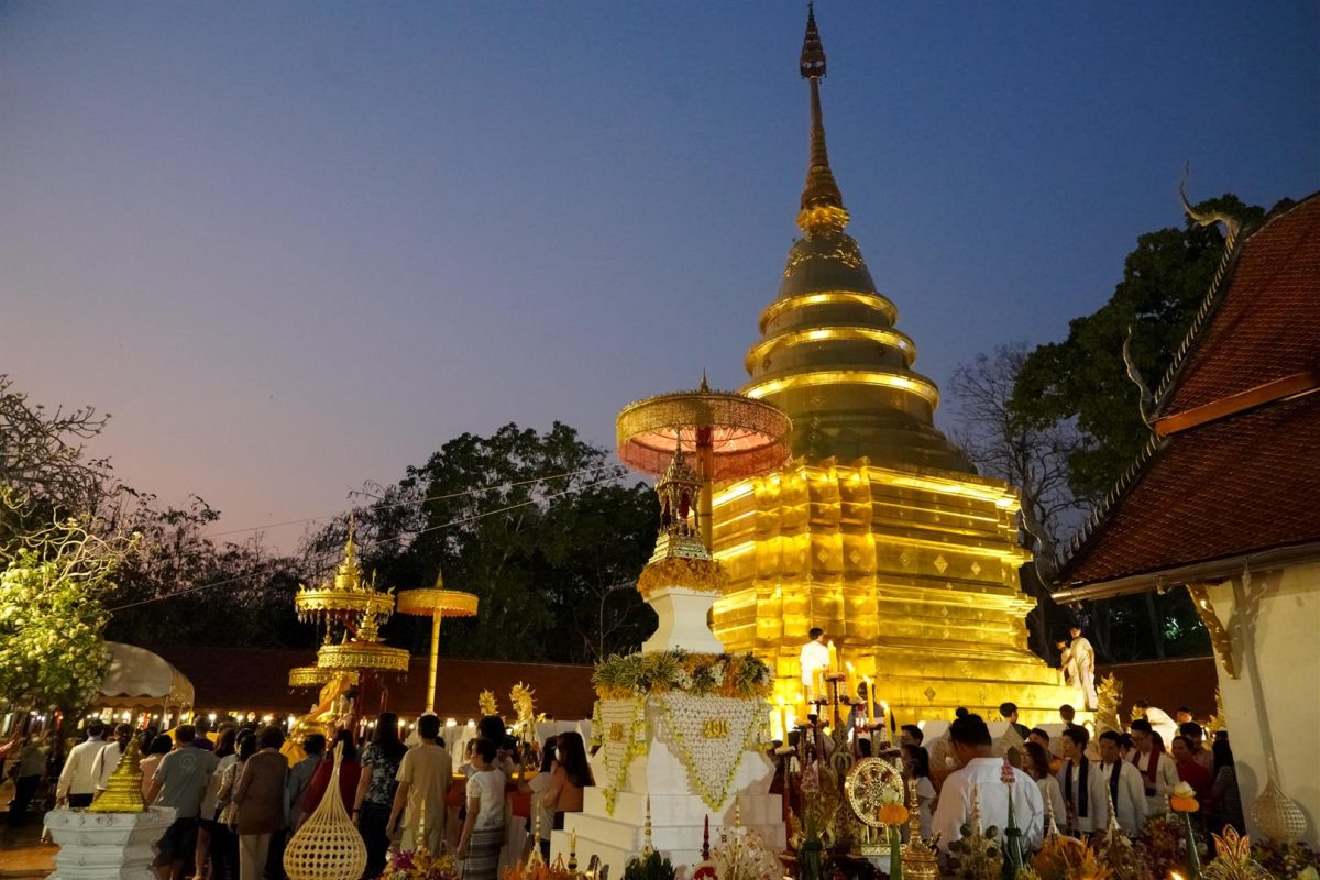 The University of Phayao inherits the Tradition of the Phra That Chom Thong Blanket Parade for the Year 2024.