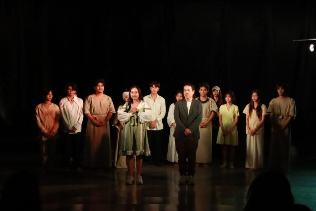 เด็กสื่อสารการแสดง SPU จัดแสดงละครเวทีรูปแบบ Stage Reading เรื่อง ‘ดินแดนคนตาบอด’ ถ่ายทอดประเด็นร่วมสมัยจากวรรณกรรมคลาสสิก