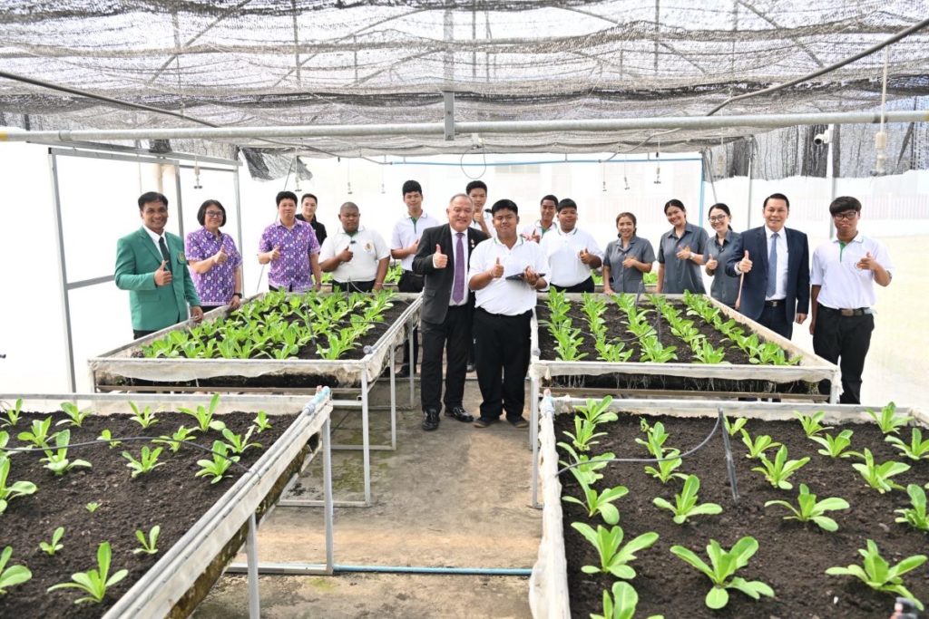 อาชีวะ ยกระดับอาชีวะเกษตร ใช้สถานศึกษาเป็นแหล่งสร้างรายได้ – ศูนย์เรียนรู้เพื่อการทำงาน