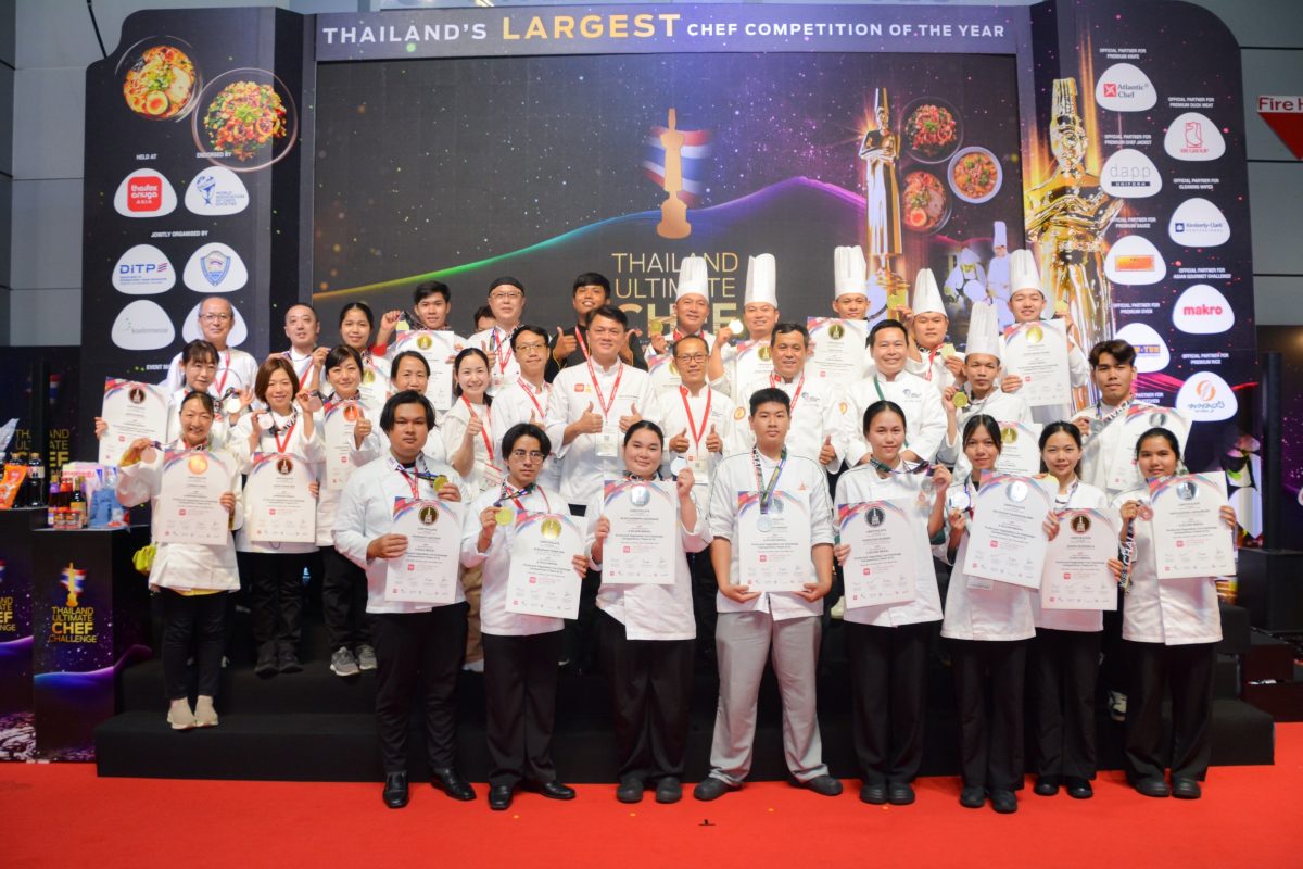 นักศึกษา มทร.กรุงเทพ เดินสายกวาดรางวัล โชว์ศักยภาพในการแข่งขันหลากหลายเวที นักศึกษา มทร.กรุงเทพ เดินสายกวาดรางวัล โชว์ศักยภาพในการแข่งขันหลากหลายเวที