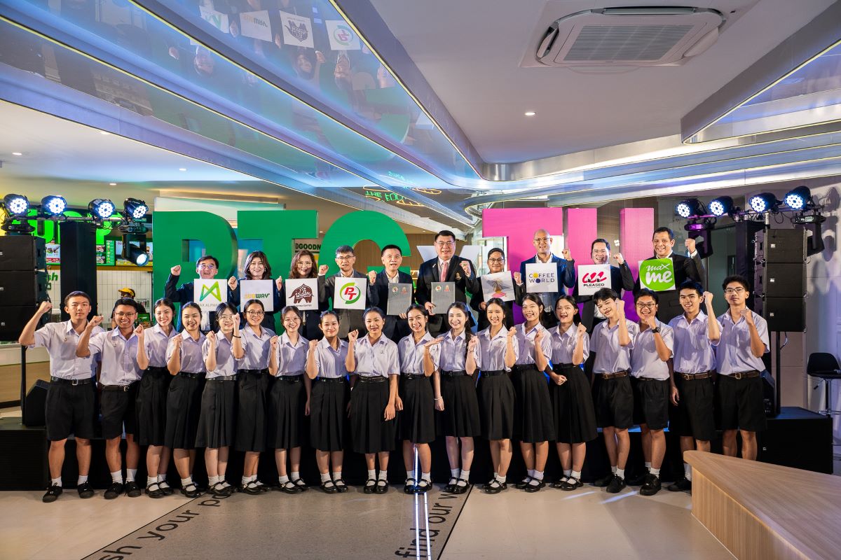 พีทีจี จับมือ เตรียมอุดมศึกษา จัดตั้งศูนย์การเรียนรู้ TU Co-Learning Space by PTG เปิดพื้นที่การศึกษานอกตำราสู่โลกแห่งการทำงานจริง พีทีจี จับมือ เตรียมอุดมศึกษา จัดตั้งศูนย์การเรียนรู้ TU Co-Learning Space by PTG เปิดพื้นที่การศึกษานอกตำราสู่โลกแห่งการทำงานจริง