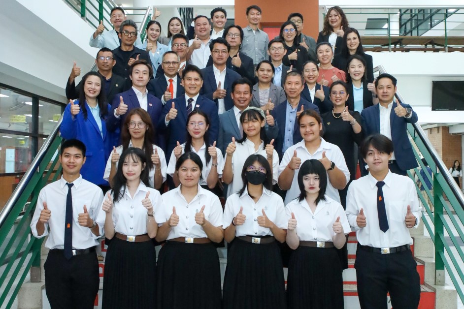 TOA จับมือ สถาปัตย์ ลาดกระบัง เปิดตัวโครงการ “EMPOWERING FUTURE CREATORS” ปลุกพลังนักสร้างสรรค์แห่งอนาคต สู่การเรียนรู้เชิงปฏิบัติจริง เพื่อพัฒนาทักษะพร้อมใช้งานในโลกยุคใหม่ TOA จับมือ สถาปัตย์ ลาดกระบัง เปิดตัวโครงการ “EMPOWERING FUTURE CREATORS” ปลุกพลังนักสร้างสรรค์แห่งอนาคต สู่การเรียนรู้เชิงปฏิบัติจริง เพื่อพัฒนาทักษะพร้อมใช้งานในโลกยุคใหม่