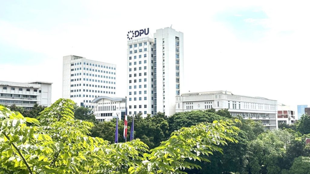 CIBA DPU จุดไฟวัยทำงาน เสิร์ฟ “หลักสูตรให้เลือกเรียนวันเสาร์หรืออาทิตย์” 6 สาขา เรียนเข้ม เวลาสั้น รับวุฒิ ป.ตรีใน 2 ปี กรุยทางสู่อาชีพแห่งอนาคต