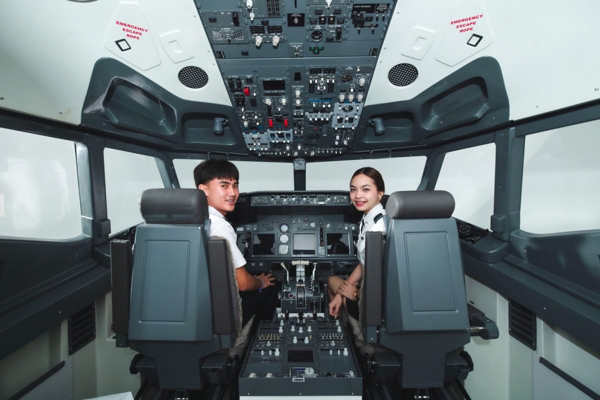 CADT-DPU เปิดวิชั่น ‘K-S-A’ รหัสสร้างคนการบินศักยภาพสูง พัฒนาบุคลากร มาตรฐานครบป้อนอุตสาหกรรมการบิน CADT-DPU เปิดวิชั่น ‘K-S-A’ รหัสสร้างคนการบินศักยภาพสูง พัฒนาบุคลากร มาตรฐานครบป้อนอุตสาหกรรมการบิน