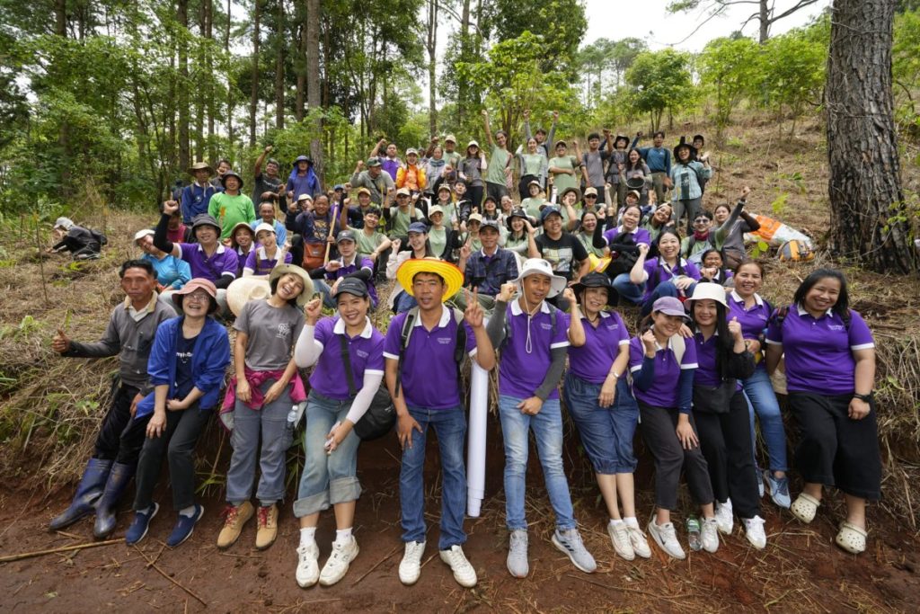 “ป่าดี ครีเอชัน” จับมือ FORRU มช. นำทัพอาสา “ป่าดี Together” ฟื้นฟูป่าดอยสุเทพ-ปุย 8 ไร่ โชว์โมเดลปลูกป่าวิทยาศาสตร์พรีเมียม ตอบโจทย์นักลงทุนยุค Net Zero & ESG
