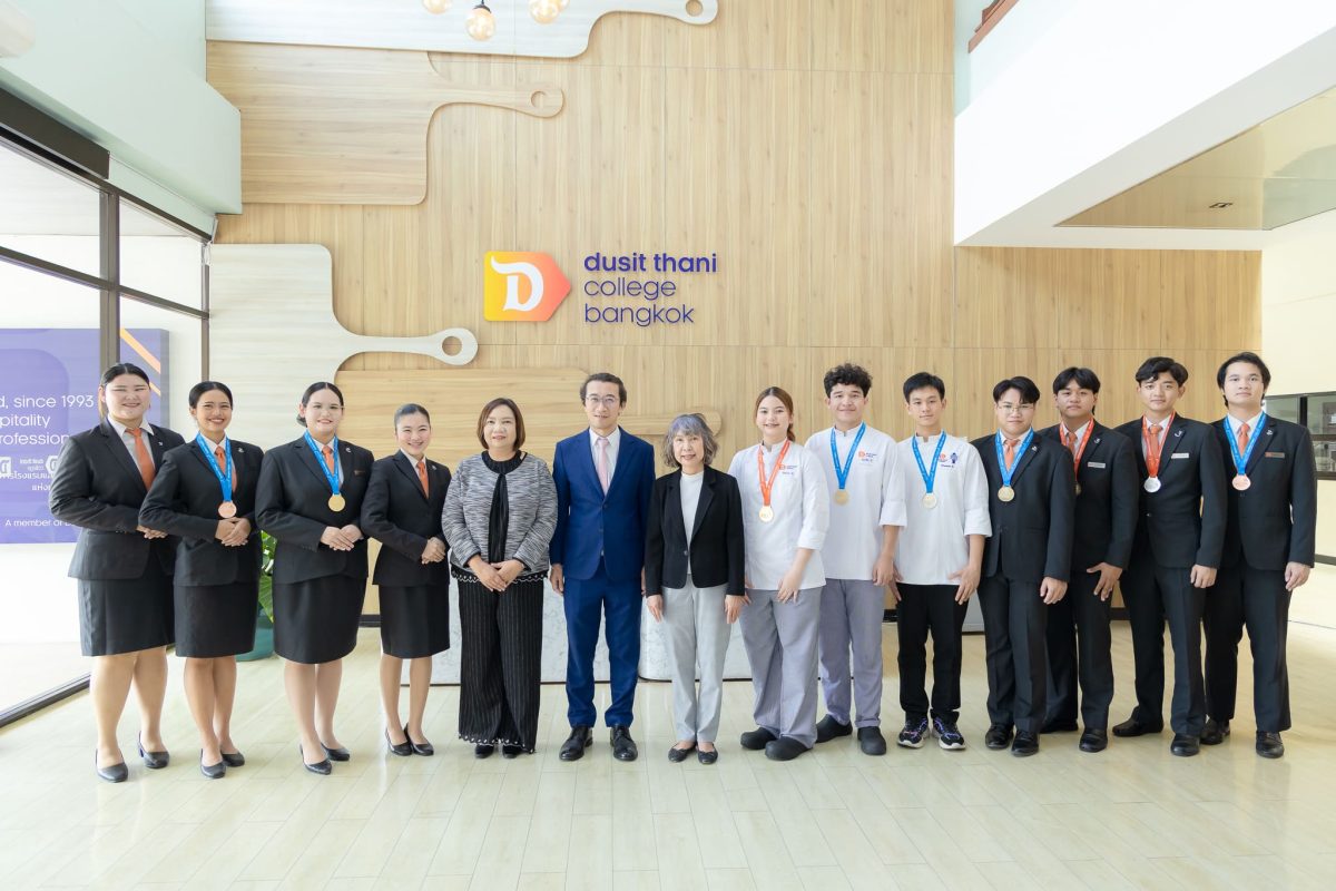 นักศึกษาวิทยาลัยดุสิตธานีสร้างชื่อ คว้ารางวัลจากเวทีการแข่งขันฝีมือแรงงานแห่งชาติ ระดับภาค ปี 2569 นักศึกษาวิทยาลัยดุสิตธานีสร้างชื่อ คว้ารางวัลจากเวทีการแข่งขันฝีมือแรงงานแห่งชาติ ระดับภาค ปี 2569