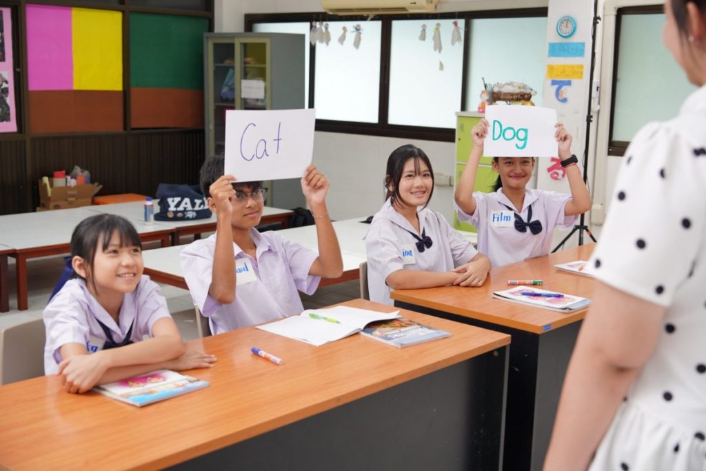 ก้าวข้ามความท้าทายด้านภาษาอังกฤษของระบบการศึกษาไทย ต้องเริ่มต้นที่การสนับสนุน “ครูประถมศึกษา”